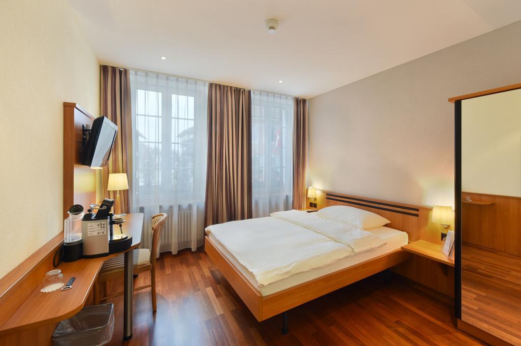 Apart Hotel Amadeo Zofingen Εξωτερικό φωτογραφία